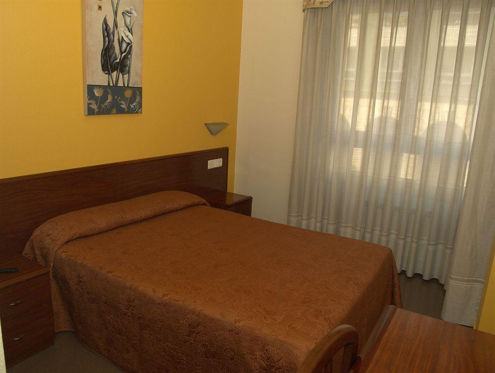 Hotel Playa Poniente Gijon Exterior photo