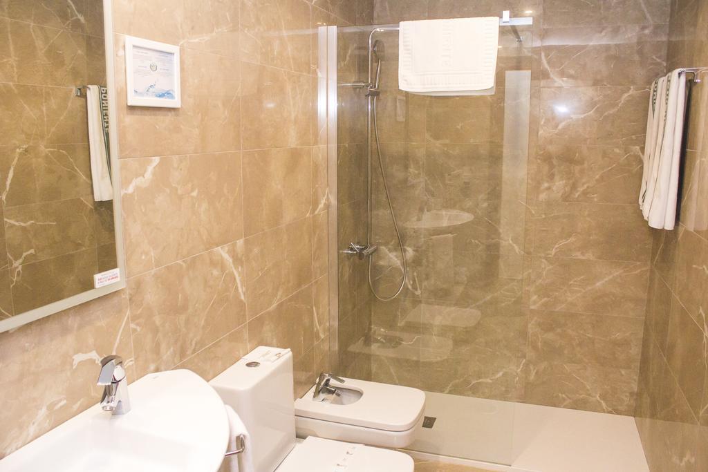 Hotel Playa Poniente Gijon Exterior photo