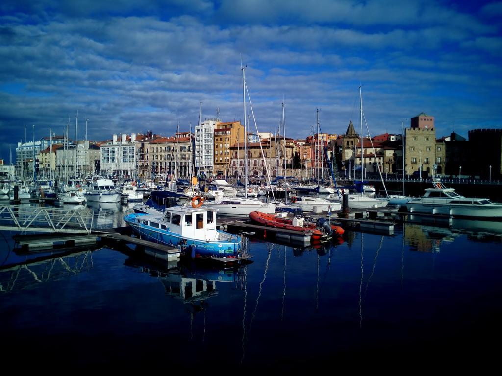 Hotel Playa Poniente Gijon Exterior photo